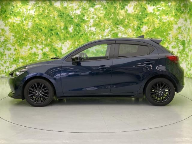 マツダ MAZDA2