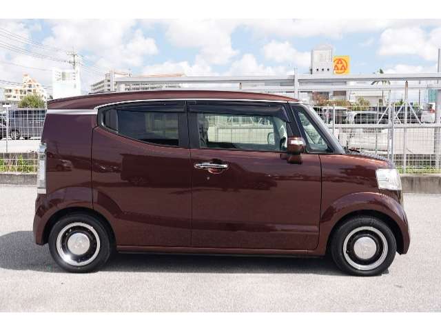 ホンダ N-BOXスラッシュ