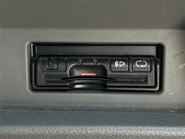 日産 NV350キャラバン