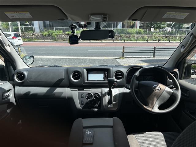 日産 NV350キャラバン
