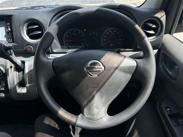 日産 NV350キャラバン
