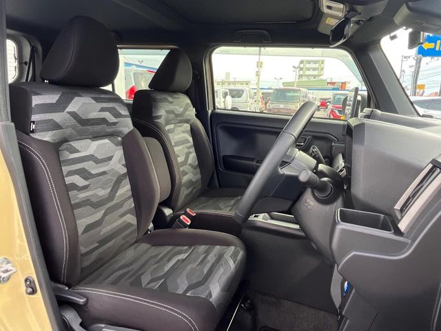 ダイハツ タフト