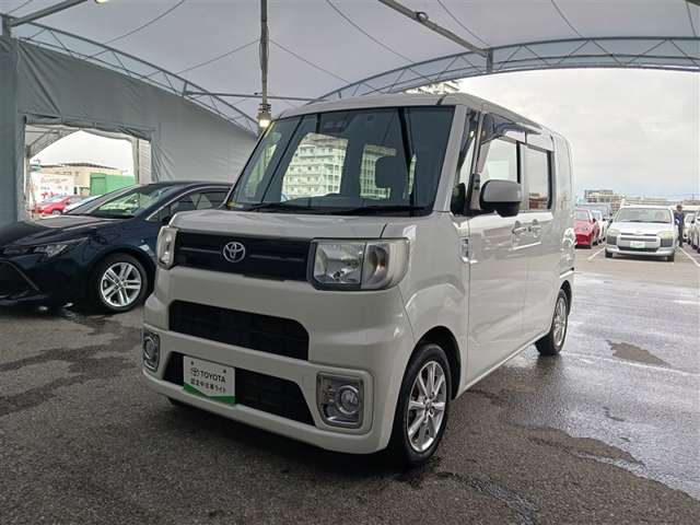 トヨタ ピクシスメガ