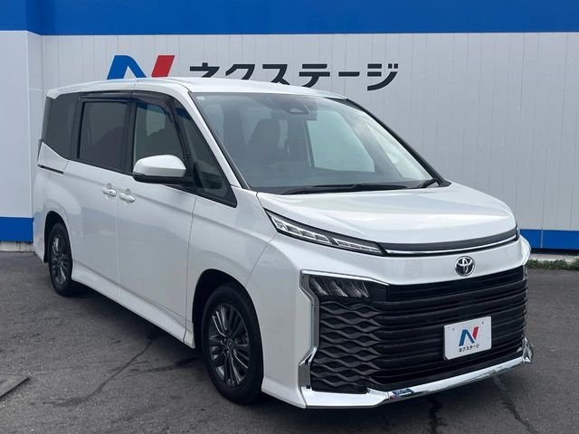 トヨタ ヴォクシー
