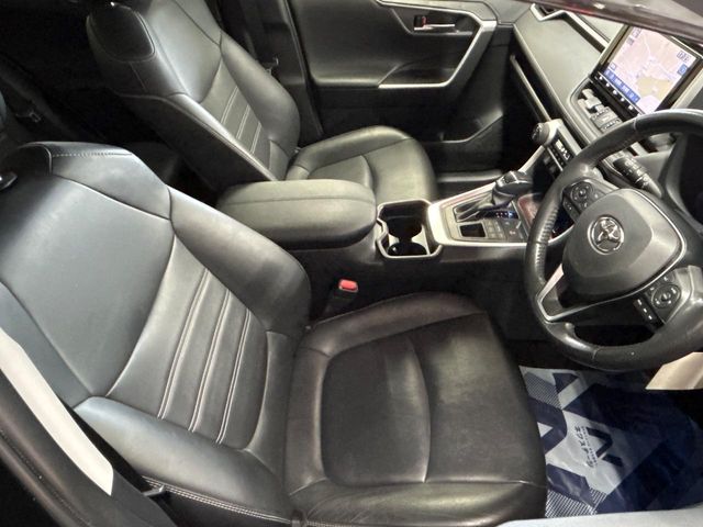 トヨタ RAV4