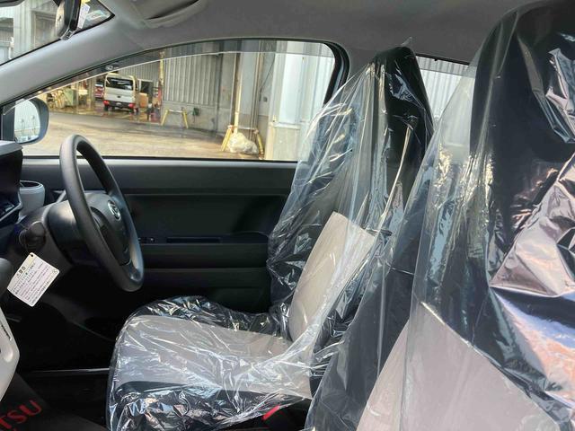 ダイハツ ミライース