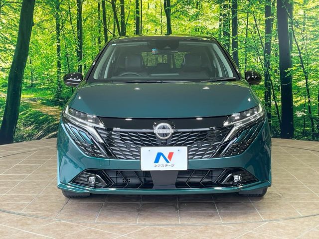 日産 ノートオーラ