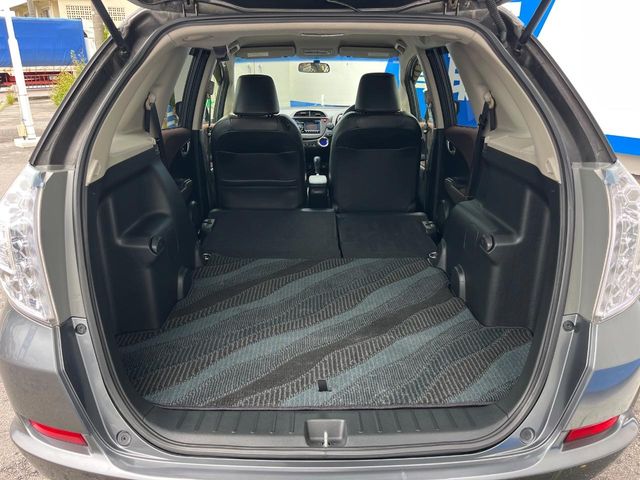 ホンダ フィットシャトルハイブリッド