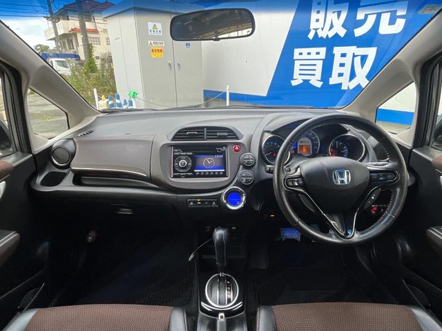 ホンダ フィットシャトルハイブリッド