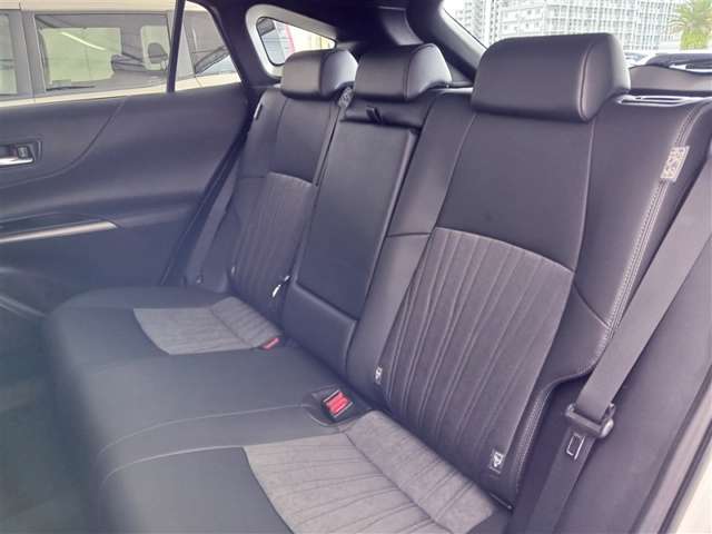 トヨタ ハリアー