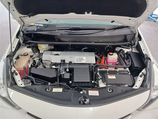 トヨタ プリウスα