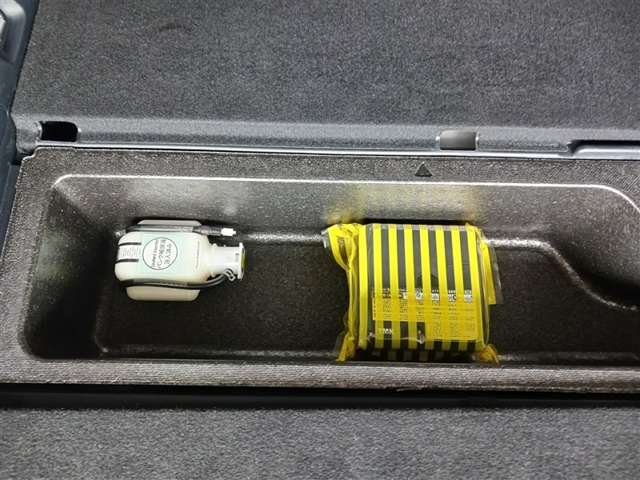 トヨタ プリウスα