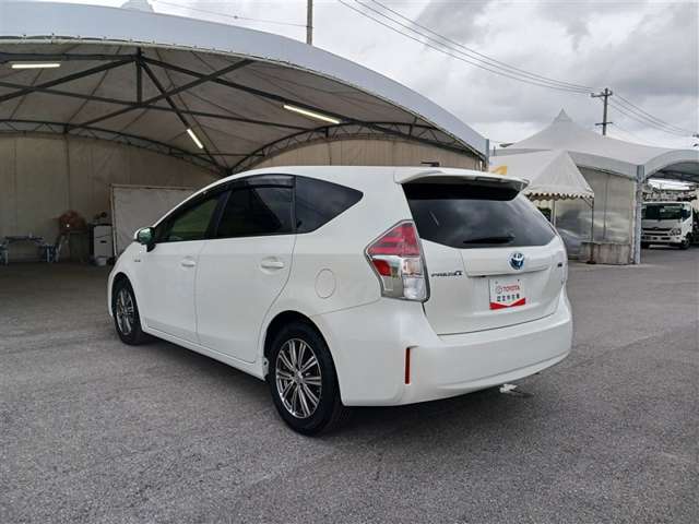 トヨタ プリウスα