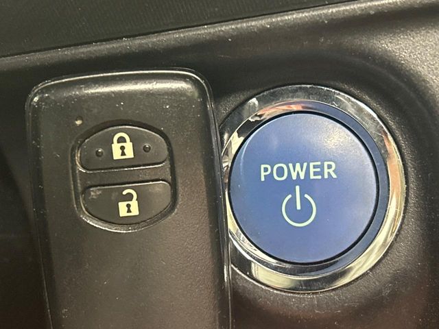 トヨタ アクア
