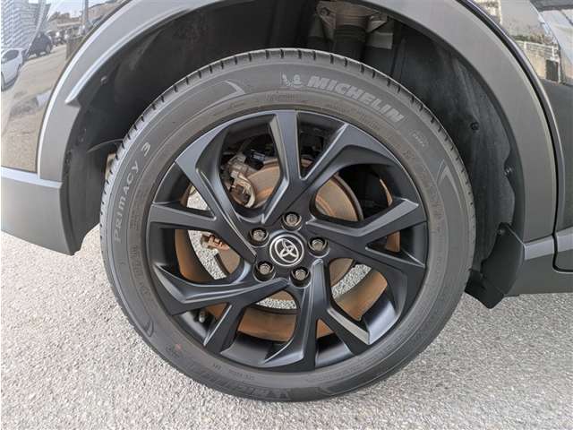 トヨタ C-HR