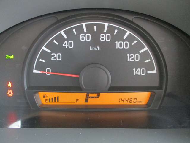 日産 NV100クリッパー