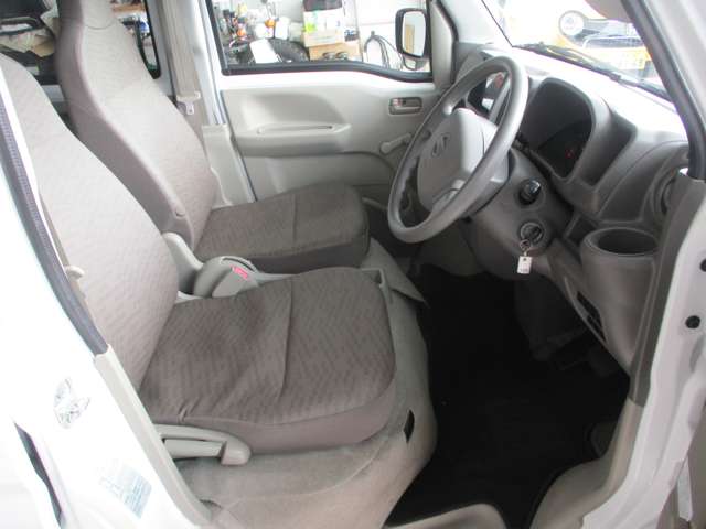 日産 NV100クリッパー