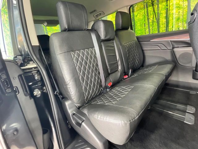 三菱 デリカD：5