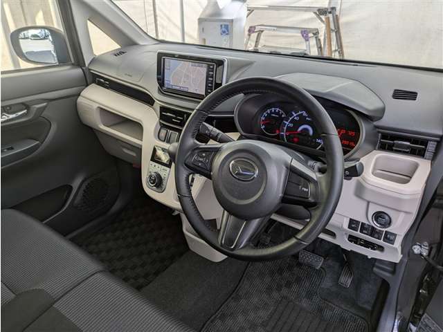 ダイハツ ムーヴ