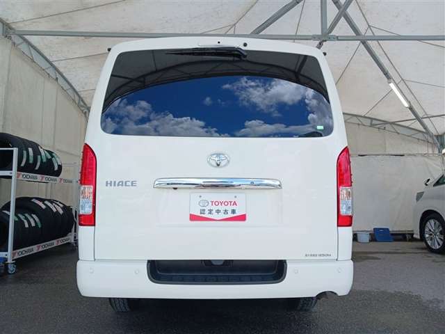 トヨタ ハイエースバン