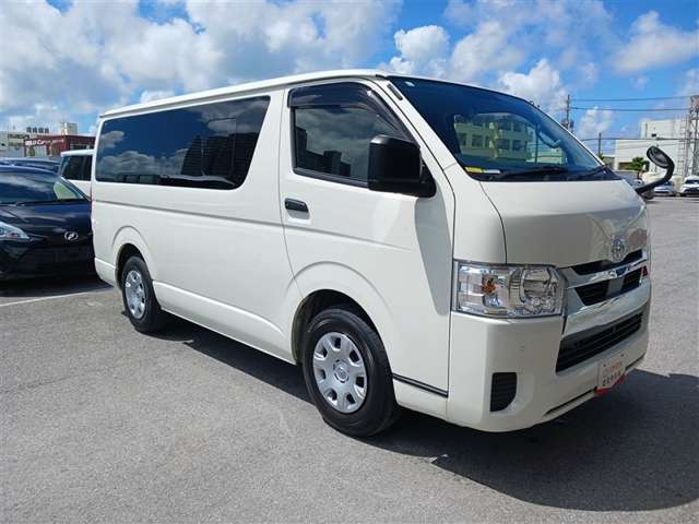 トヨタ ハイエースバン