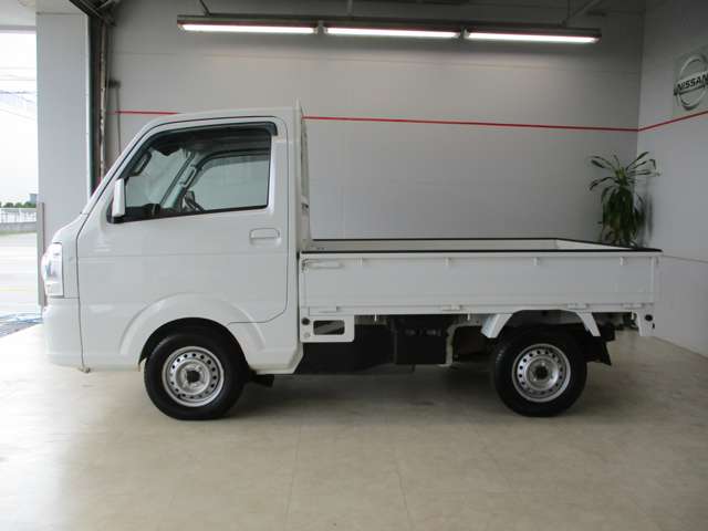 日産 NT100クリッパー