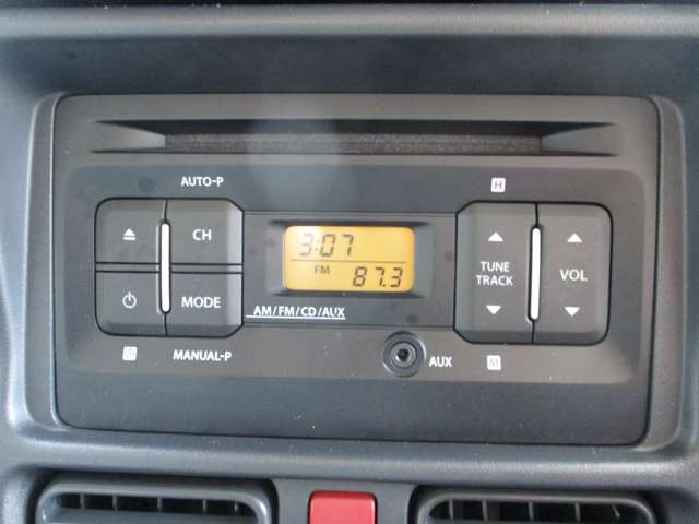 日産 NT100クリッパー