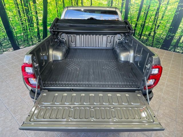 トヨタ ハイラックス