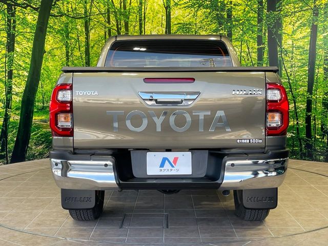 トヨタ ハイラックス