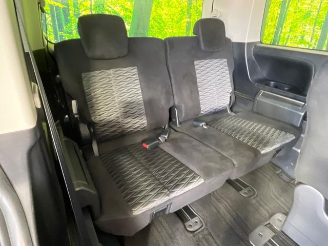 三菱 デリカD：5