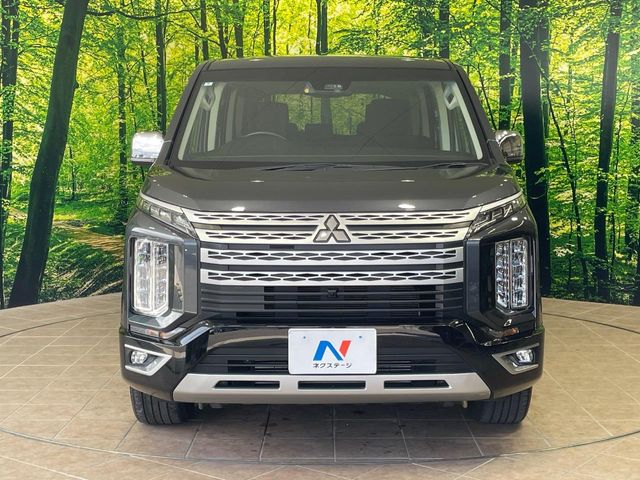 三菱 デリカD：5