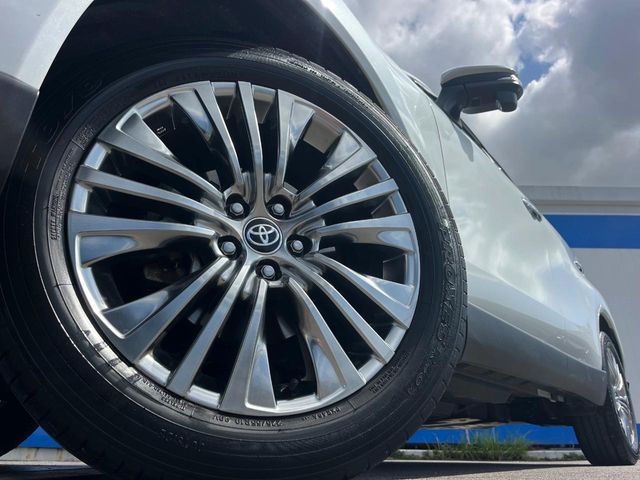 トヨタ ハリアー