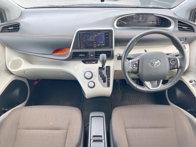 トヨタ シエンタ