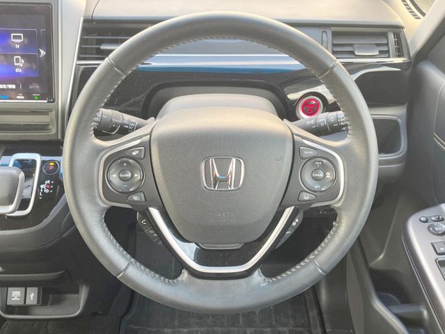 ホンダ フリード+