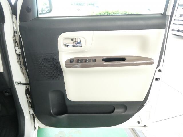 ダイハツ ムーヴキャンバス