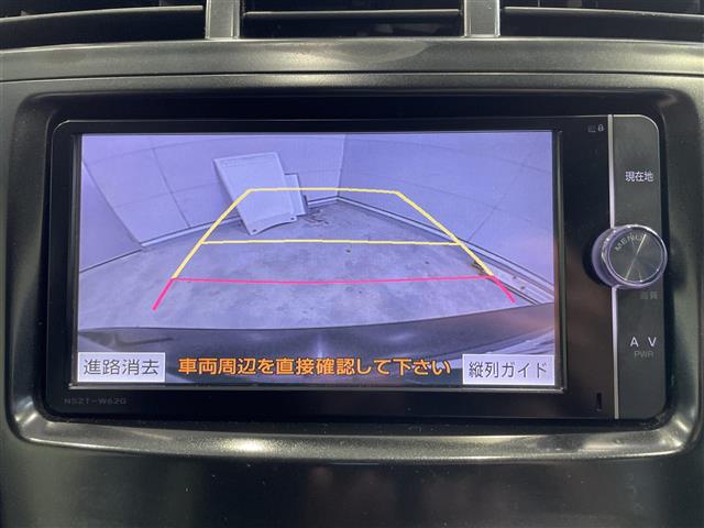 トヨタ プリウスα