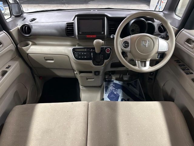 ホンダ N-BOX