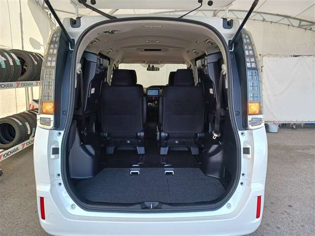 トヨタ ヴォクシー