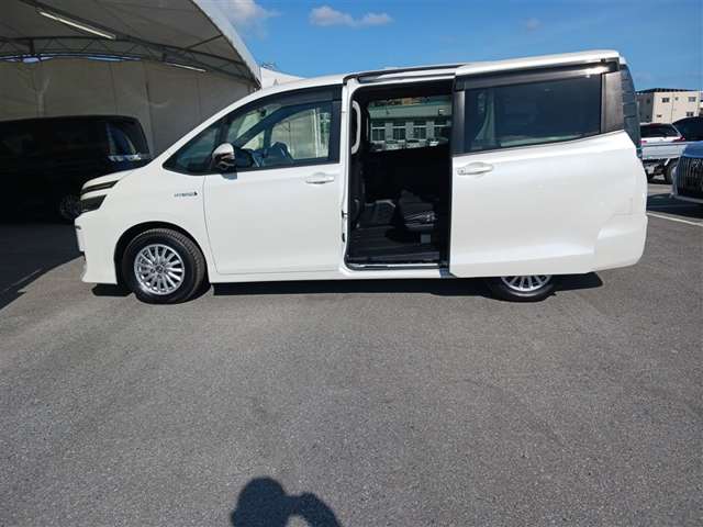 トヨタ ヴォクシー