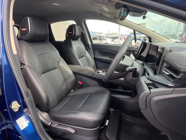 日産 ノートオーラ