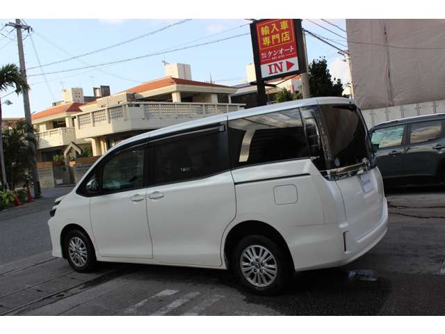 トヨタ ヴォクシー