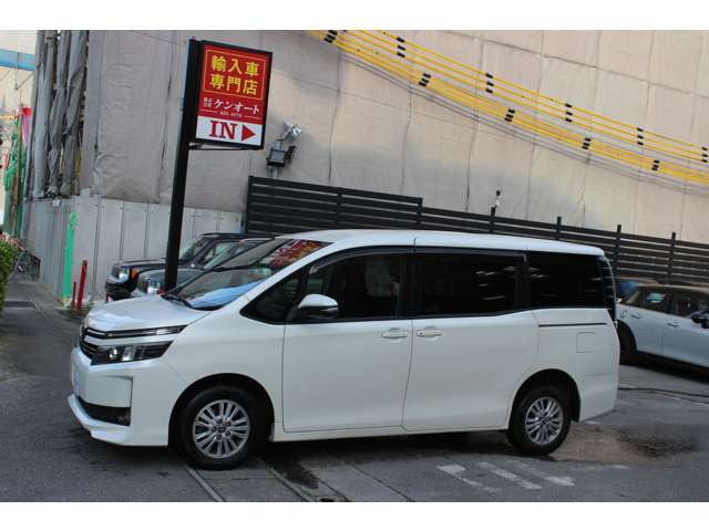 トヨタ ヴォクシー