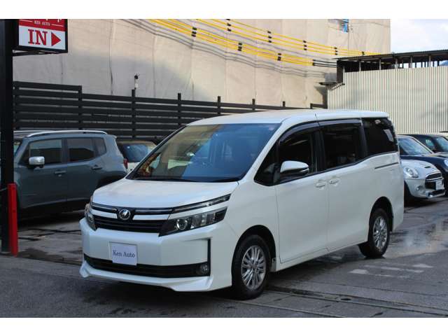 トヨタ ヴォクシー