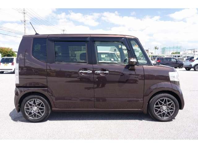 ホンダ N-BOX
