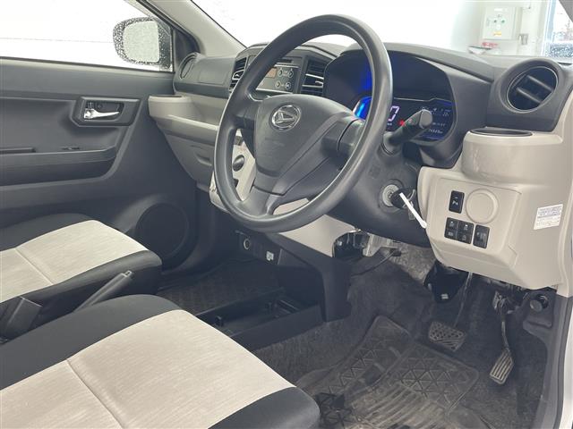 ダイハツ ミライース