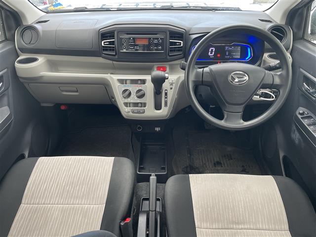 ダイハツ ミライース