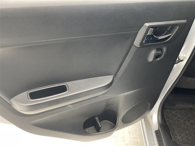 ダイハツ ミライース