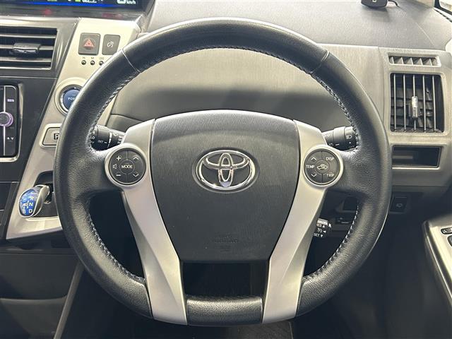 トヨタ プリウスα