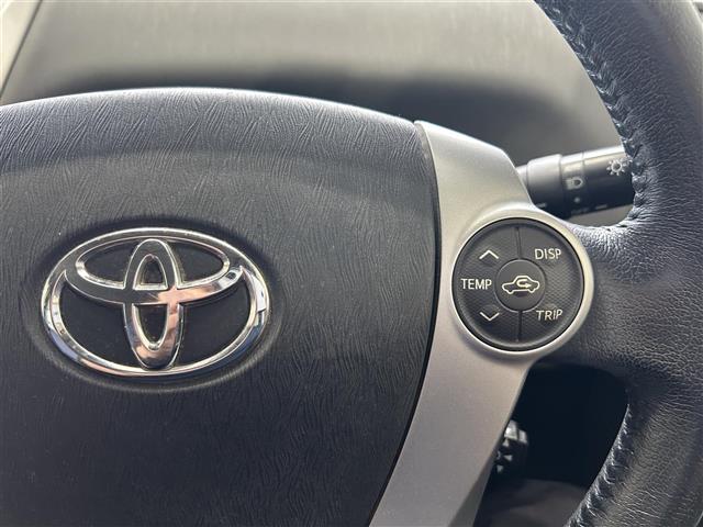 トヨタ プリウスα