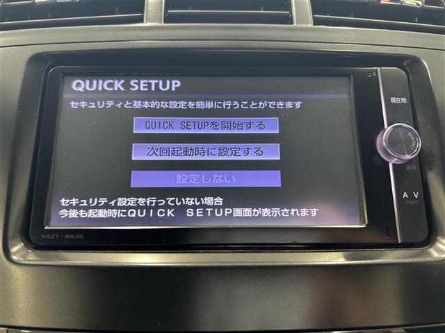 トヨタ プリウスα